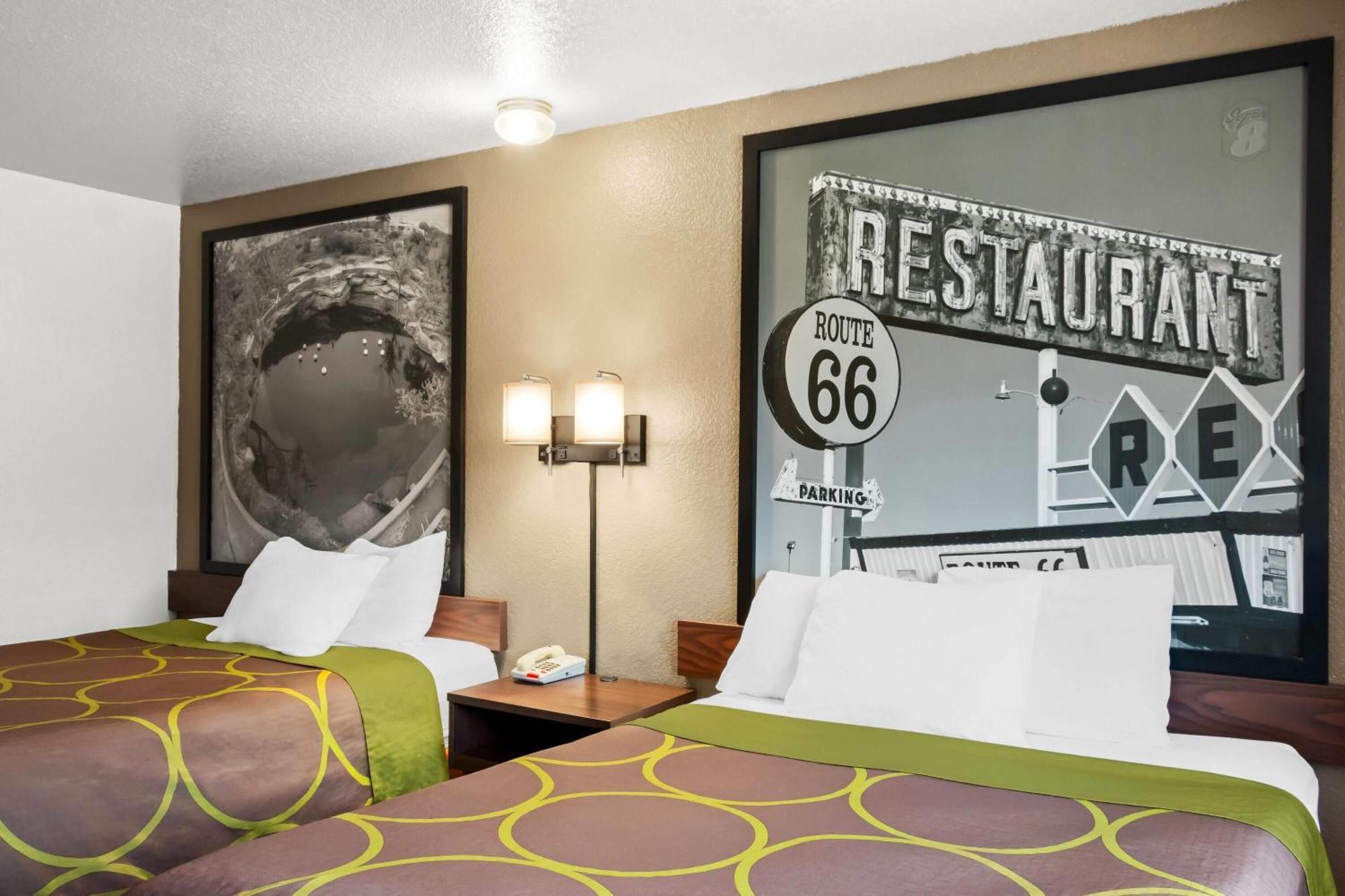 Hotel Super 8 By Wyndham Santa Rosa Exteriér fotografie