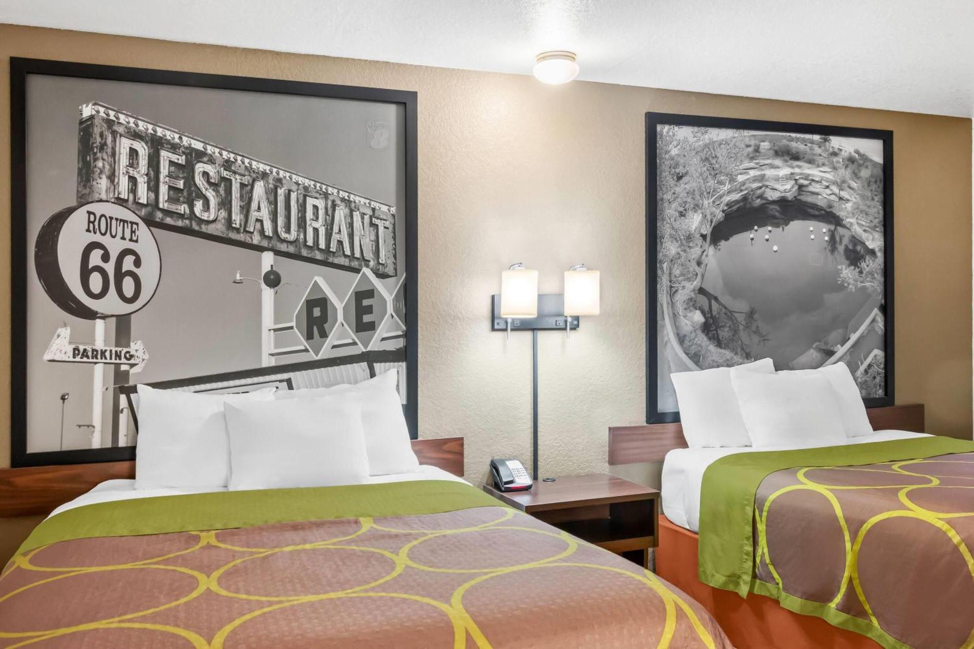 Hotel Super 8 By Wyndham Santa Rosa Exteriér fotografie