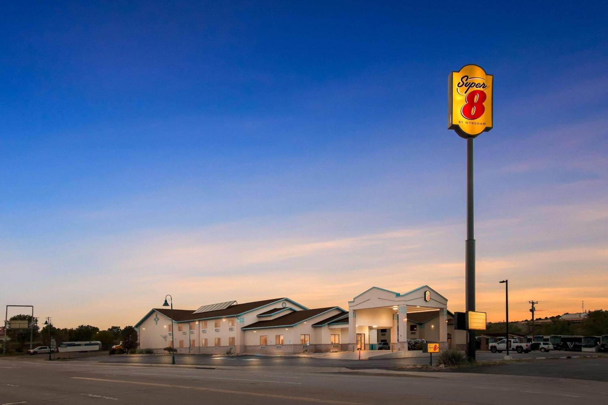 Hotel Super 8 By Wyndham Santa Rosa Exteriér fotografie